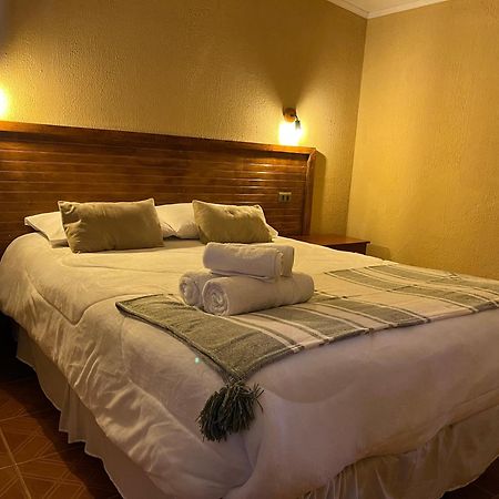 Hostal Piedrita De Rio ซานเปโดร เด อาตากามา ภายนอก รูปภาพ